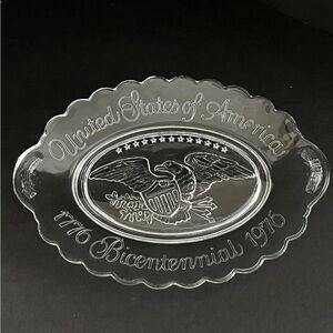 Avon United States Of America 1776 Bicentennial
1976 Vtg Collectible Glass Plate